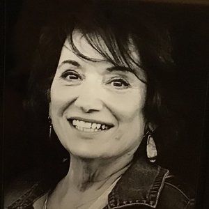 Meet your Posher, Carrie